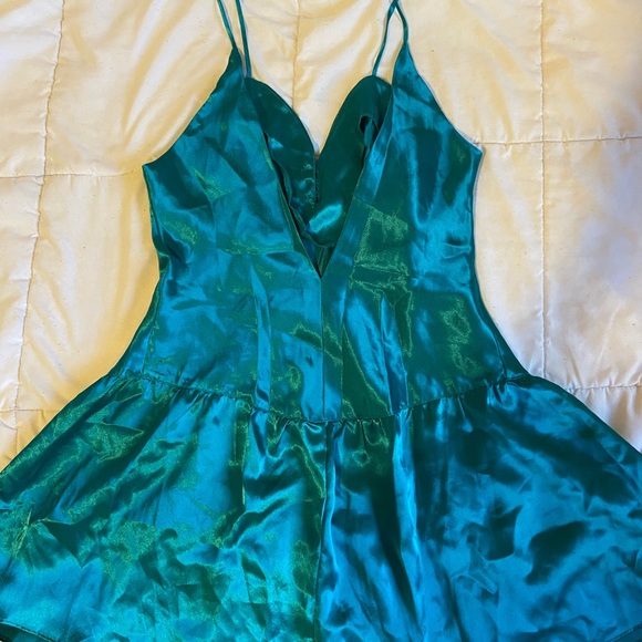 FREDDRICKS OF HOLLYWOOD- Turquoise silky mini dress! - Picture 5 of 5